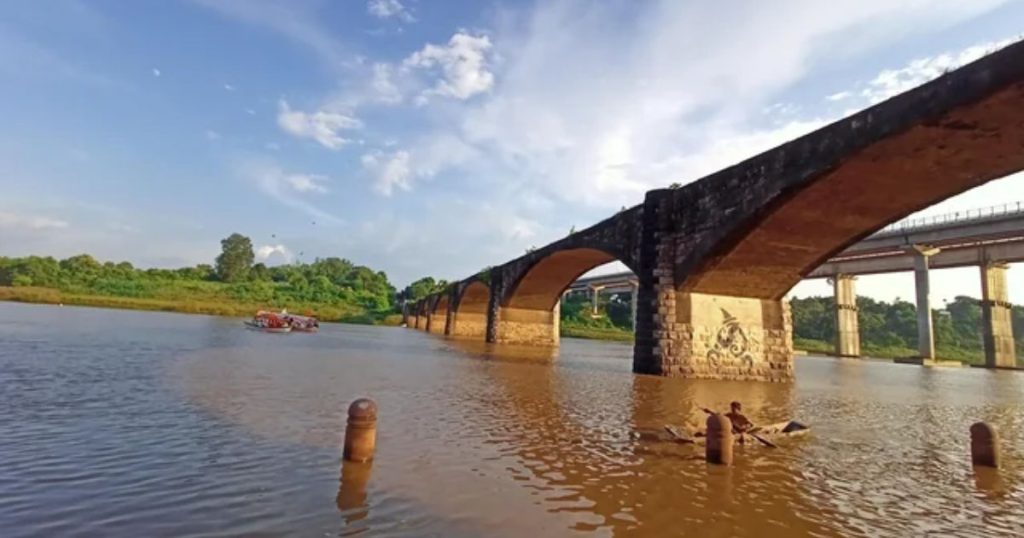 Tilhari Ghat